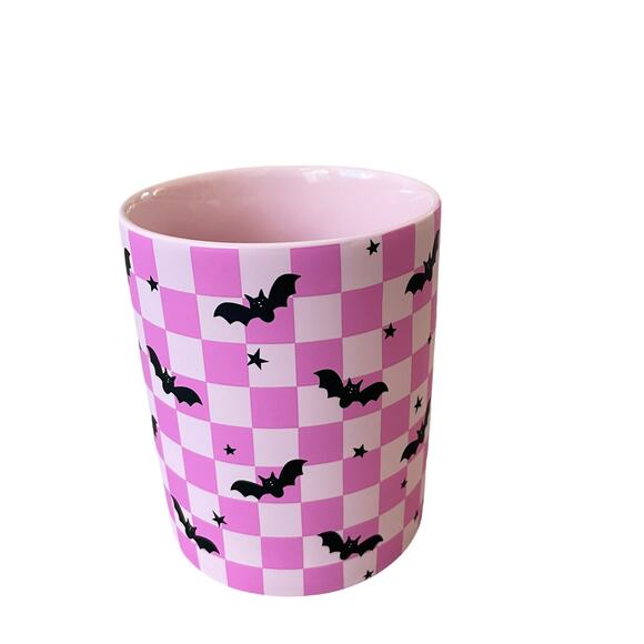 HALLOWEEN SOFT TOUCH COFFEE MUG HOT PINK CHECKERED BATS - BATTY & BEWITCHING NEW - Picture 10 of 12